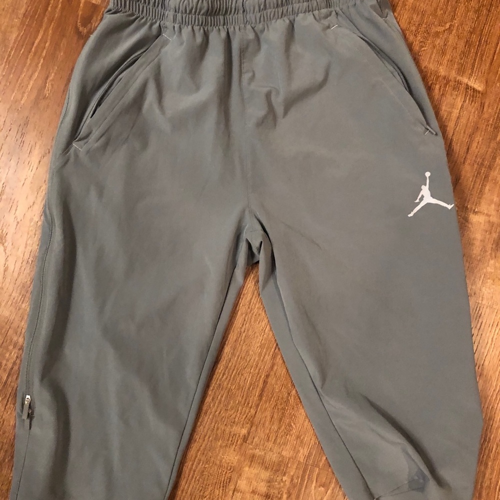 Nike Jordan long shorts. Men’s size M. Basketball